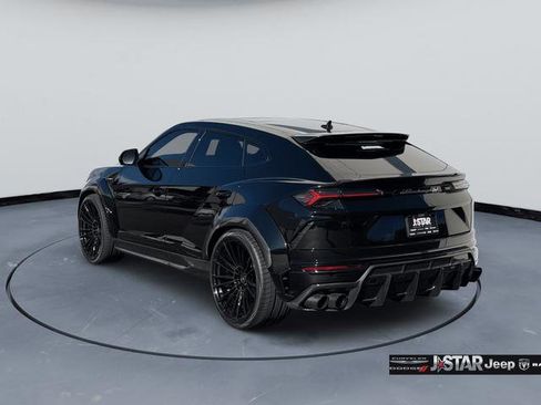 Used 2021 Lamborghini Urus image 8