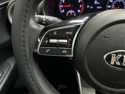 Used 2020 Kia Forte LXS image 22