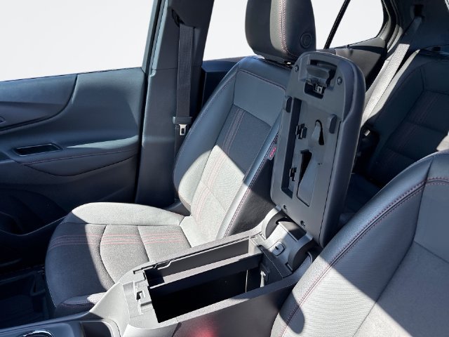 Used 2024 Chevrolet Equinox RS w/ LPO, Floor Liner Package FWD image 21