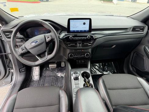 Used 2024 Ford Escape ST-Line FWD image 14