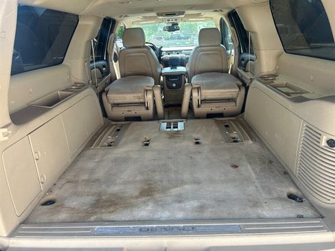 Used 2008 GMC Yukon XL Denali AWD/4WD image 10