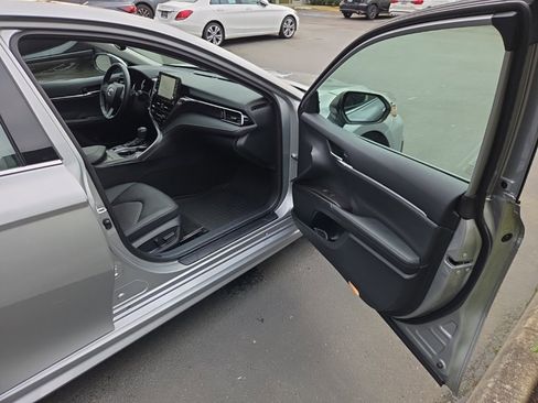 Used 2024 Toyota Camry XSE image 19