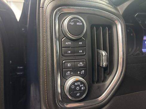 Used 2020 GMC Sierra 1500 AT4 w/ AT4 Premium Package image 12