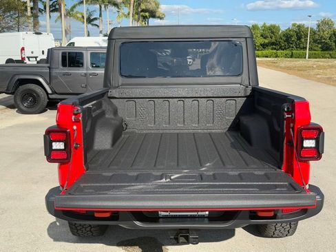 New 2026 Jeep Gladiator Mojave image 35