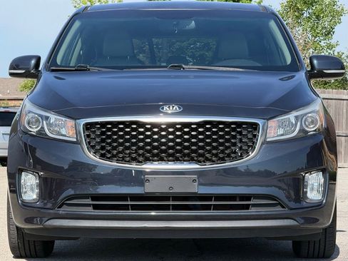 Used 2016 Kia Sedona EX FWD image 8