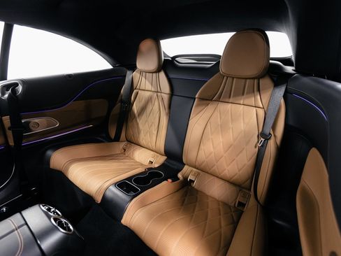 Used 2024 Mercedes-Benz CLE 300 4MATIC Cabriolet image 28