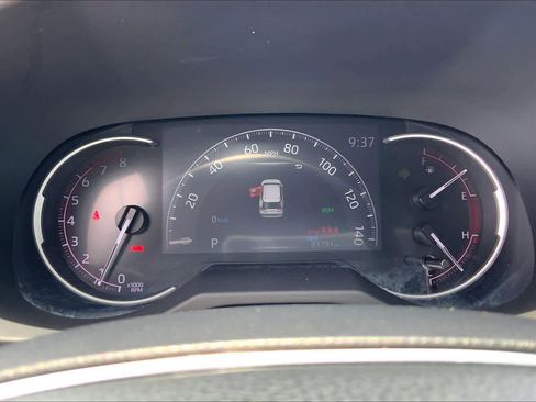 Used 2023 Toyota RAV4 XLE Premium FWD image 26