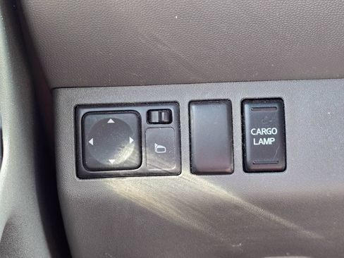 Used 2015 Nissan Frontier SV w/ SV Value Truck Package RWD image 24