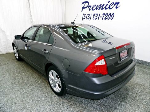 Used 2012 Ford Fusion SE FWD image 4