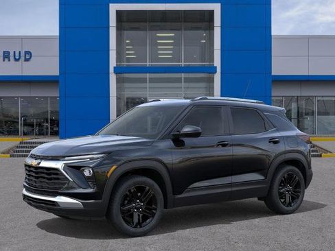 New 2026 Chevrolet TrailBlazer LT w/ Convenience Package AWD/4WD image 2