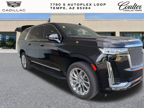 Used 2023 Cadillac Escalade ESV Premium Luxury w/ LPO, Radiant Package image 9