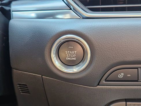 New 2025 MAZDA CX-5 AWD 2.5 S w/ Premium Plus Pkg image 17