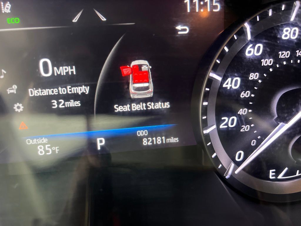 Used 2021 Toyota Highlander XLE AWD/4WD image 12