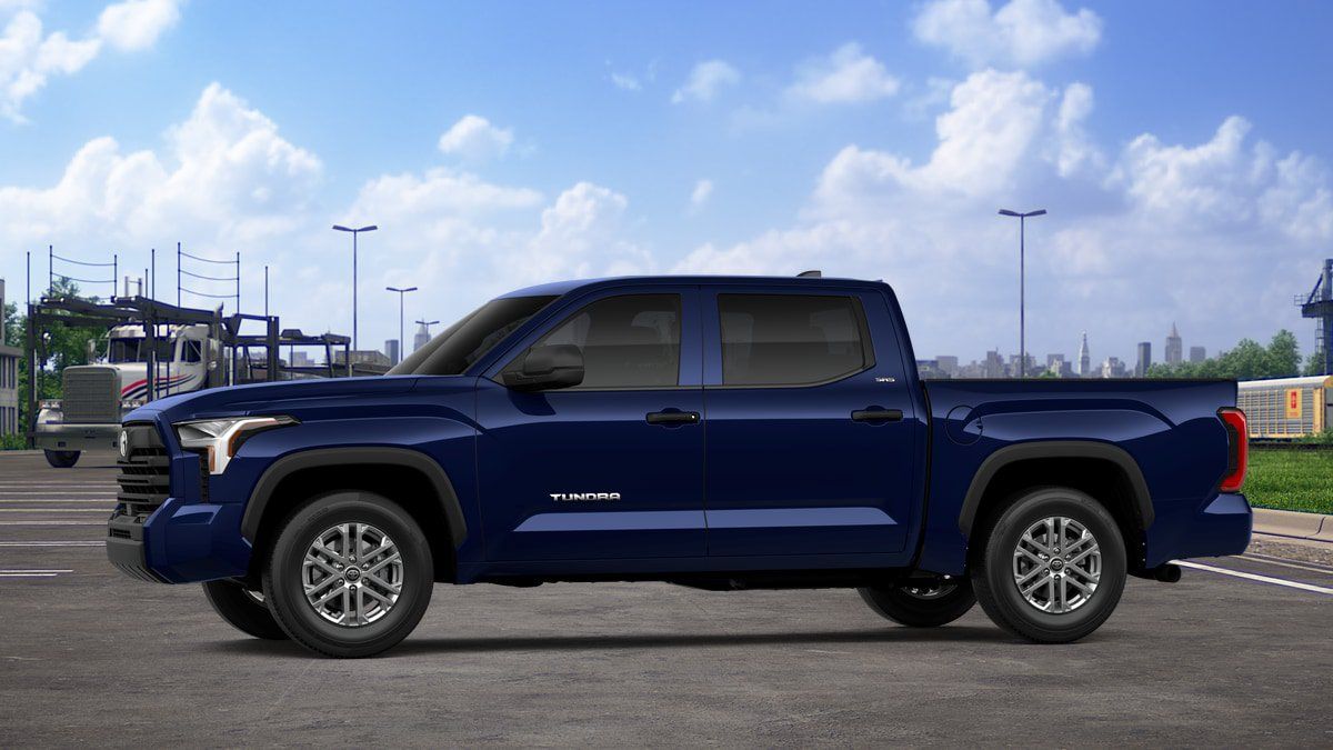 New 2026 Toyota Tundra SR5 w/ TRD Off-Road Premium Package AWD/4WD image 3