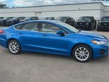 Used 2020 Ford Fusion SE image 2