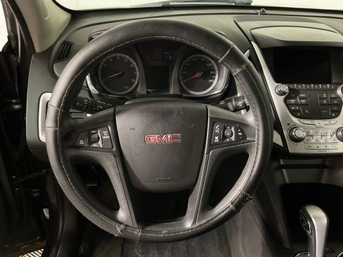 Used 2013 GMC Terrain SLE image 18