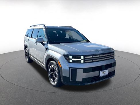 Used 2025 Hyundai Santa Fe SEL image 1