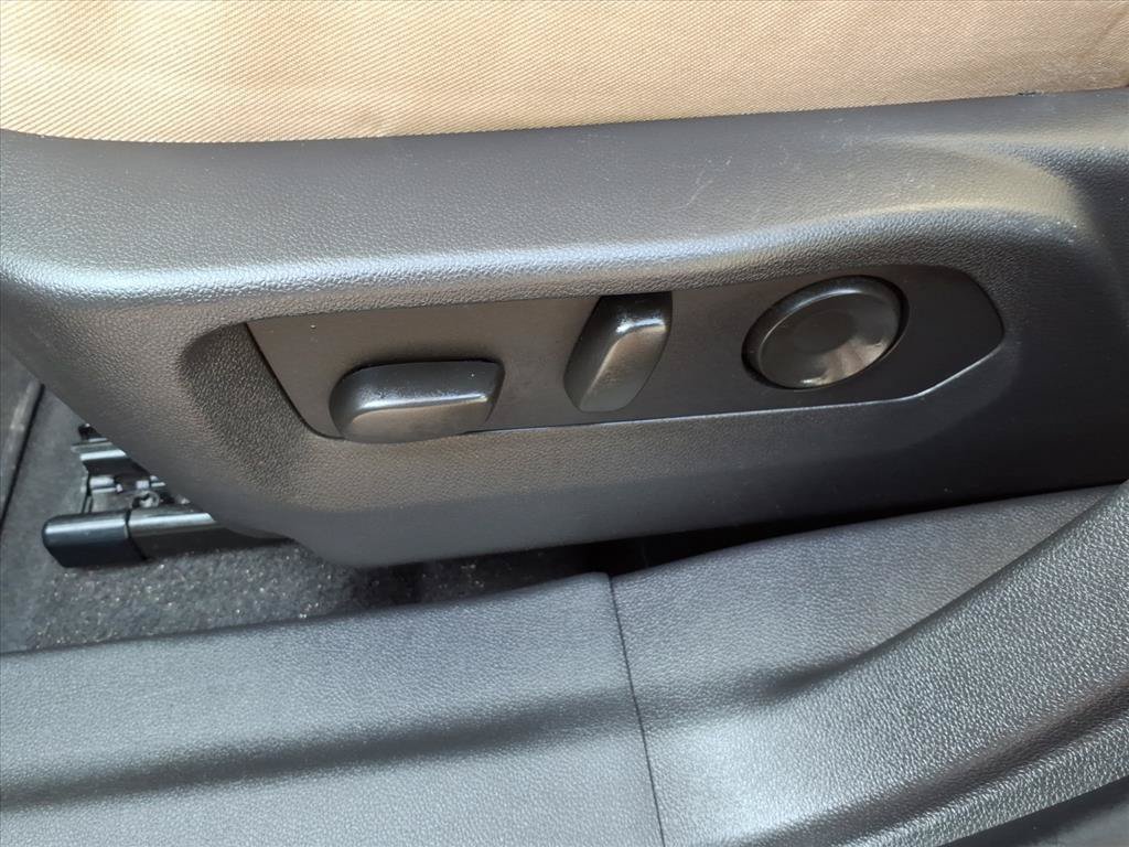 Used 2024 Buick Envision Preferred AWD/4WD image 25