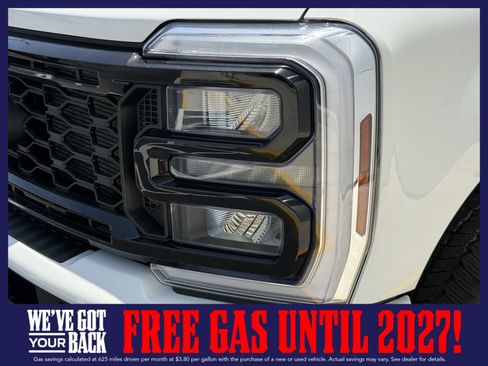 New 2026 Ford F350 Lariat w/ Black Appearance Package AWD/4WD image 9