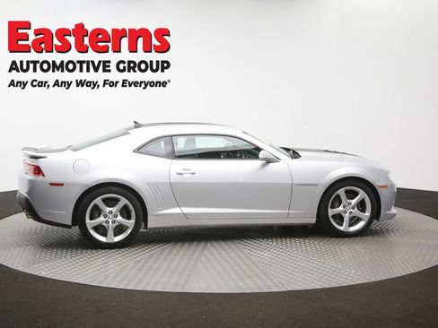 Used 2015 Chevrolet Camaro SS RWD image 40