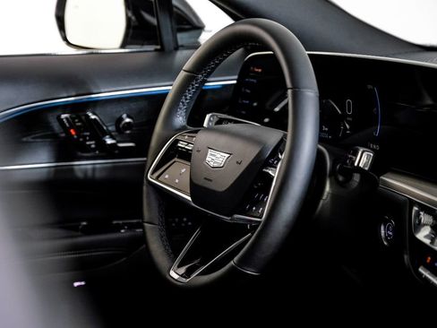 Used 2024 Cadillac Lyriq Luxury w/ LPO, Floor Liner Package image 14