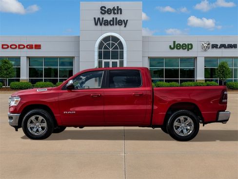 Used 2024 RAM 1500 Laramie image 4