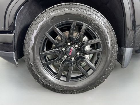 Used 2023 GMC Sierra 1500 Elevation w/ Preferred Package AWD/4WD image 30