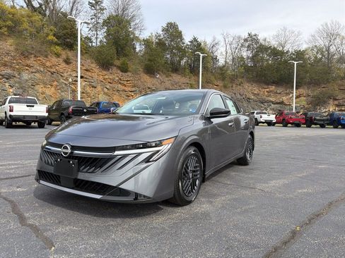New 2026 Nissan Sentra SV w/ SV Convenience Package FWD image 1