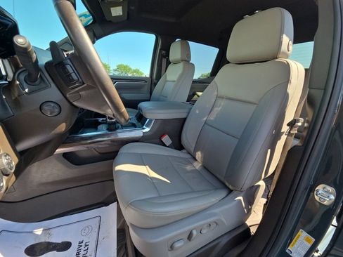 Used 2025 Chevrolet Silverado 1500 LTZ AWD/4WD image 24
