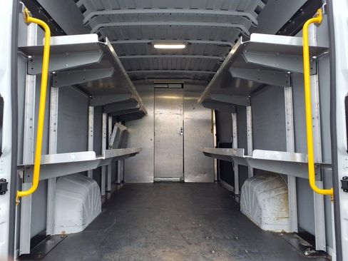 Used 2023 RAM ProMaster 3500 w/ Driver Convenience Group image 16