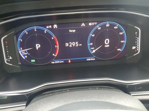 Used 2019 Volkswagen Jetta SEL w/ Cold Weather Package image 14