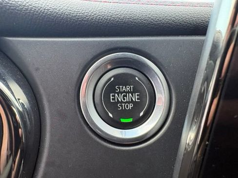 Used 2025 Chevrolet Blazer RS FWD image 21
