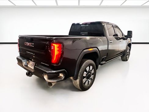 Used 2025 GMC Sierra 2500 Denali w/ Denali Reserve Package image 4