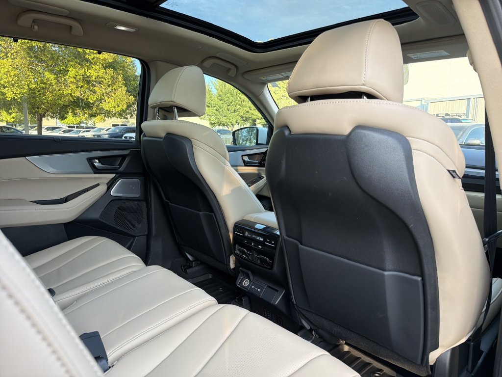 Certified 2026 Acura MDX w/ Technology Package AWD/4WD image 17