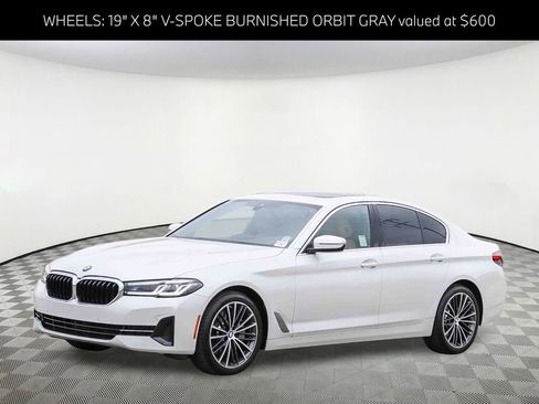 Certified 2023 BMW 530i w/ Convenience Package RWD image 4