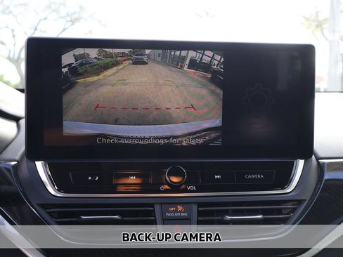 Used 2024 Nissan Altima 2.5 SR w/ SR Premium Package FWD image 5