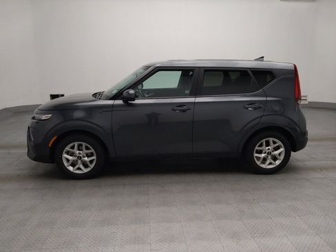 Used 2022 Kia Soul LX w/ Technology Package image 2