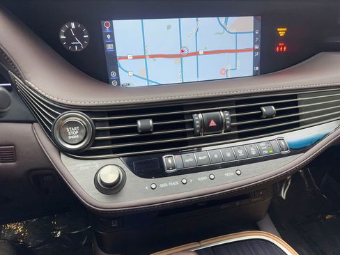 Used 2020 Lexus LS 500 w/ Accessory Package (Z2) RWD image 61