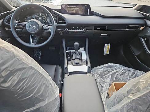 New 2026 MAZDA MAZDA3 Hatchback w/Premium Plus Pkg AWD/4WD image 6