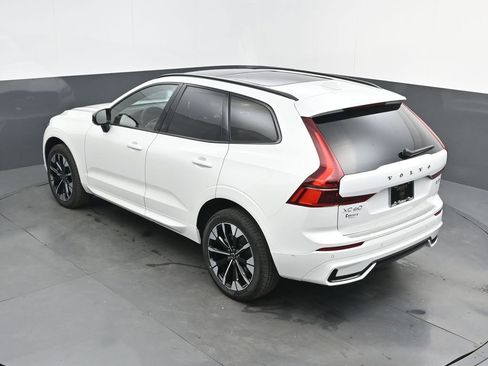 New 2026 Volvo XC60 B5 Plus w/ Protection Package Premier AWD/4WD image 24