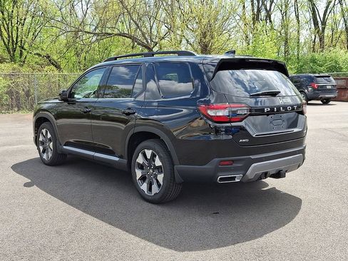 New 2026 Honda Pilot Elite image 4