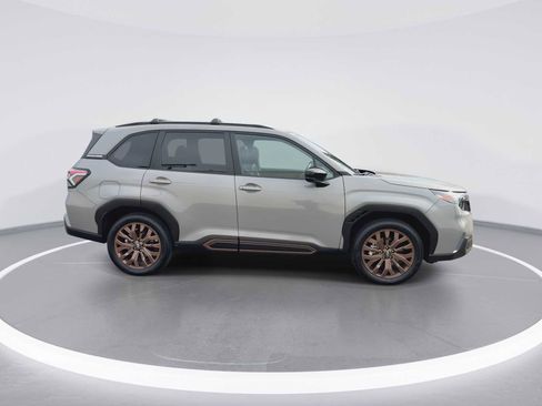 Used 2025 Subaru Forester Sport AWD/4WD image 9