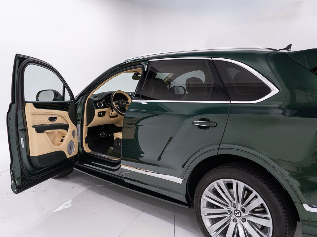 Certified 2022 Bentley Bentayga Speed AWD/4WD image 9