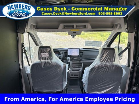 New 2026 Ford Transit 250 148 Medium Roof RWD image 11