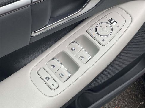 Certified 2024 Hyundai Sonata SEL image 14