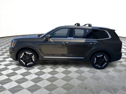 Used 2025 Kia Telluride S