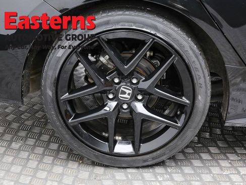 Used 2022 Honda Civic Sport image 29