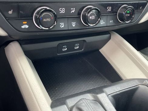 Used 2023 Honda Accord EX image 18