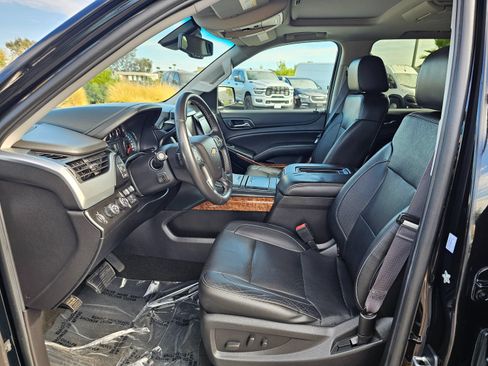 Used 2015 Chevrolet Tahoe LTZ AWD/4WD image 17
