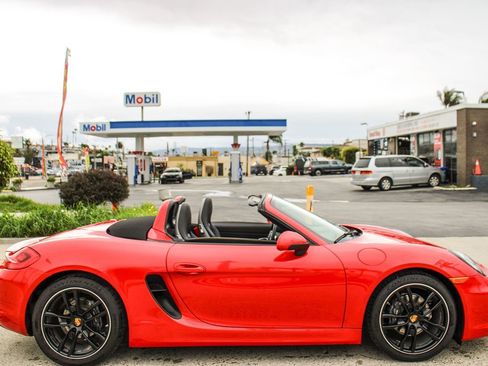 Used 2013 Porsche Boxster image 7